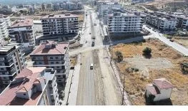 yollar-buyuksehirle-guzellesiyor-4YYOy5Ts.jpg
