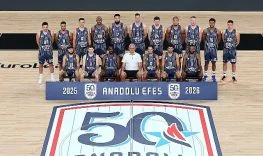 50-yilini-kutlamaya-hazirlanan-anadolu-efes-202526-sezonu-euroleague-medya-gununu-basketbol-gelisim-merkezinde-c3Zyqwyu.jpg