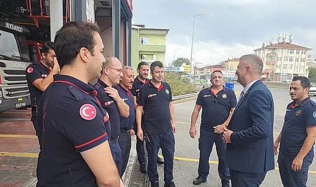 baskan-sezer-kahraman-itfaiyecilerin-haftasini-kutladi-Gw5DXa86.jpg