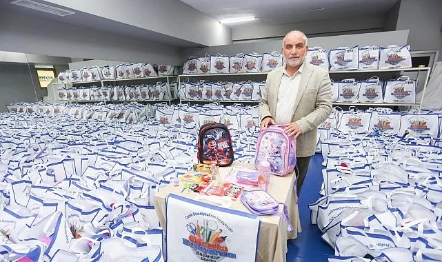 canik-belediyesinden-okula-baslayan-tum-cocuklara-canta-ve-kirtasiye-setleri-hediye-GV81Lw4J.jpg