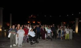 efes-selcuk-belediyesinden-engelsiz-bireylere-efeste-gece-yolculugu-5fJWSD6K.jpg