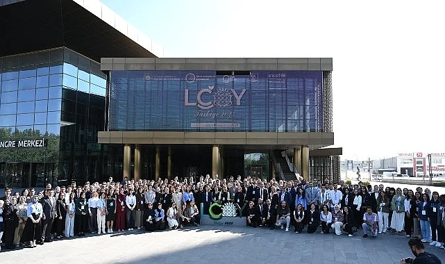 iklim-elcilerinin-katildigi-lcoy2025-konya-buyuksehirin-ev-sahipliginde-basladi-c2Ll1DEV.jpg