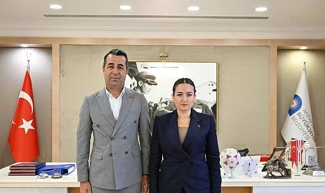 ozdemir-merkezefendi-ve-tuzlukcu-belediye-baskanlarini-kabul-etti-YbpnRNst.jpg