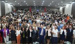 rektor-prof-dr-necdet-budak-cicegi-burnunda-egelilerle-oryantasyon-programi-kapsaminda-bulusuyor-45iHNqR8.jpg