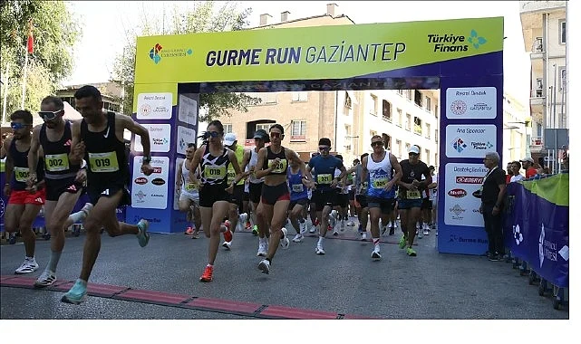 turkiye-finansin-ana-sponsoru-oldugu-gurme-run-gaziantep-yari-maratonu-gerceklesti-NJMyEJQQ.jpg