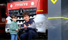 lokomotifin-miniklerinden-itfaiye-ziyareti-QwGHhGdJ.jpg